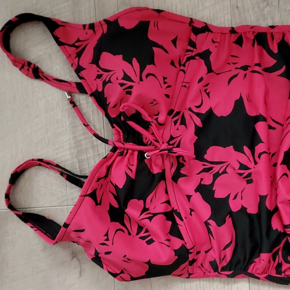 FLORAL CINCH FRONT WOMEN'S SWIMWEAR ONE PIECES